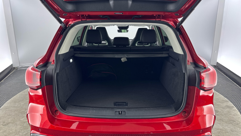 MG HS 1.5 T-GDI PHEV Trophy 5dr Auto Hatchback